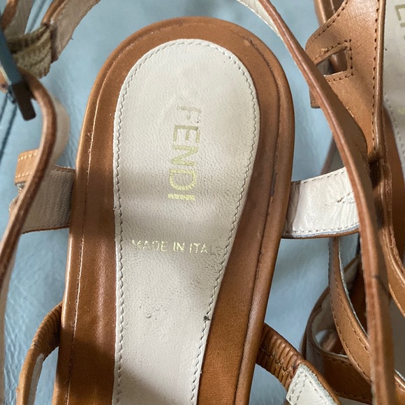❌SOLD❌FENDI Scotch Brown Sling Back Heels🤍🧡🤍 - Picture 6 of 13